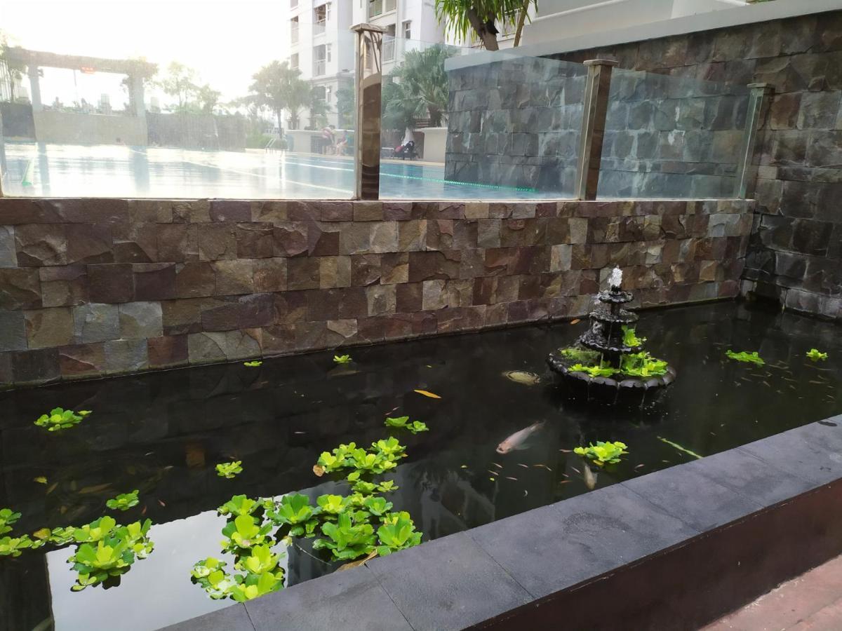 Apartment Classy! 2br Medit2 & Gm West Jakarta