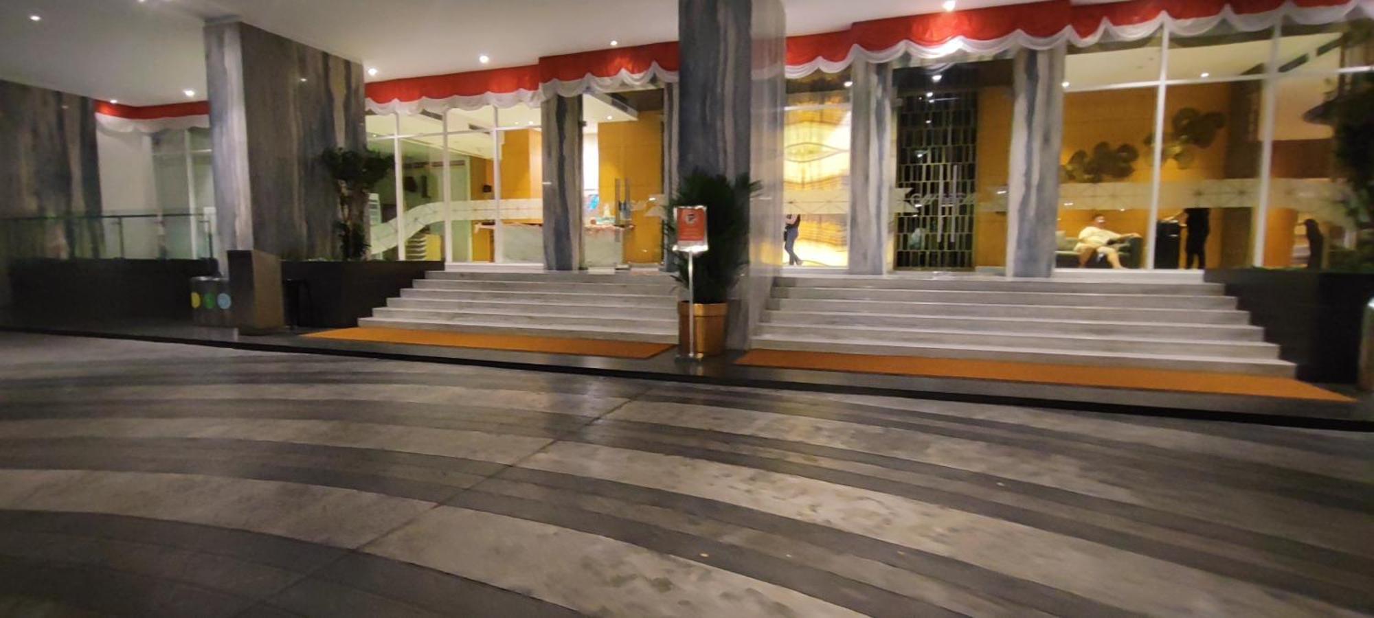 Apartment Classy! 2br Medit2 & Gm West *