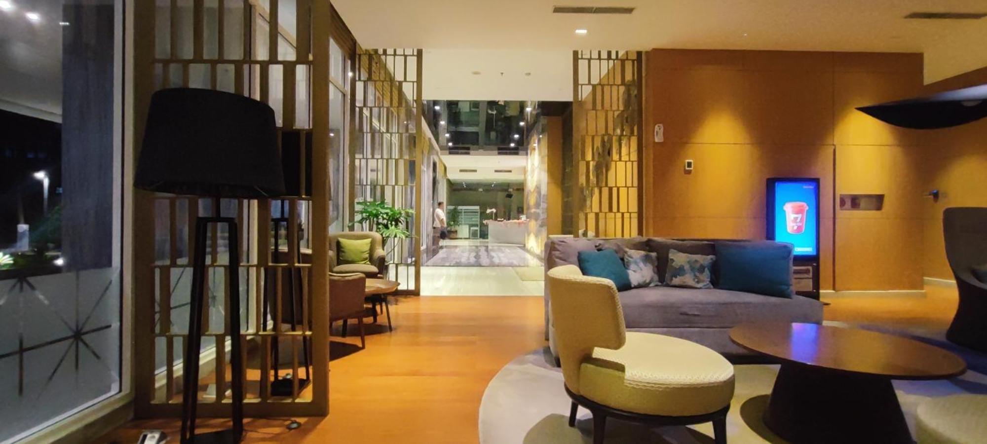 Apartment Classy! 2br Medit2 & Gm West Jakarta