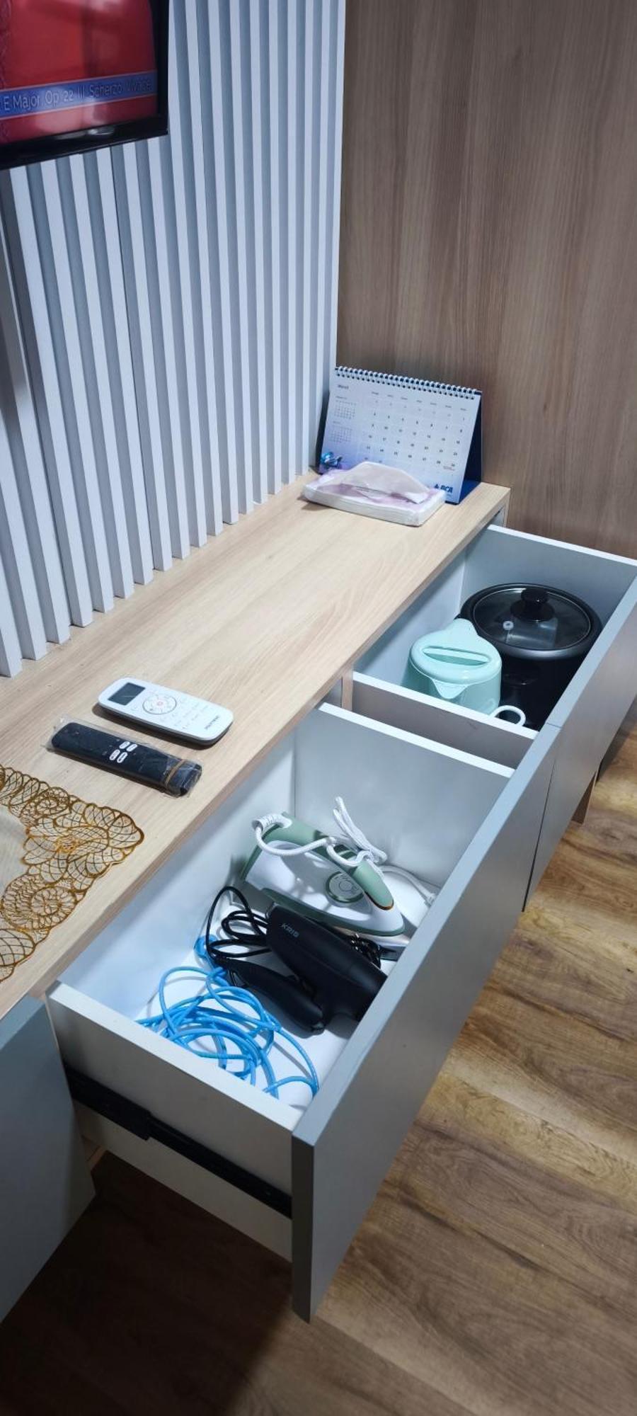 Apartment Classy! 2br Medit2 & Gm West Jakarta